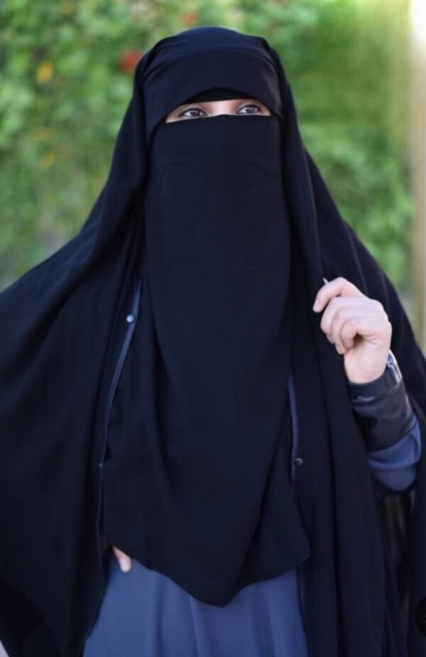 NIQAB-005